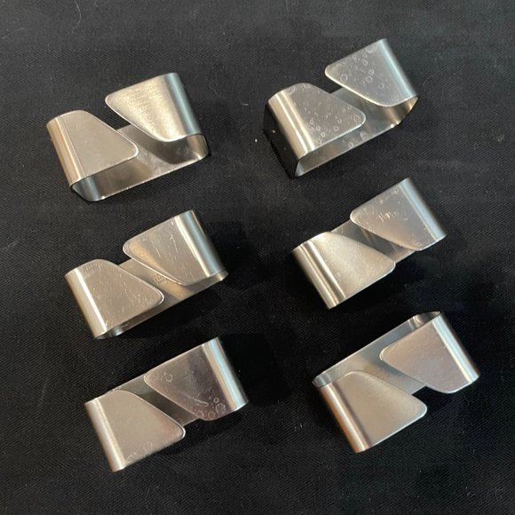 Set of Six Vintage Rectangular Stainless Steel Napkin Rings Made in Japan - Picture 2 of 3